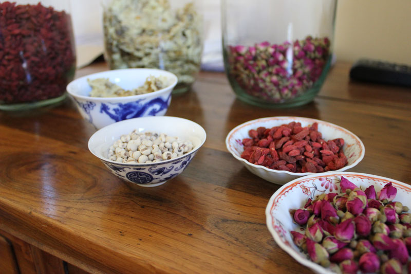 raw chinese medicine herbs